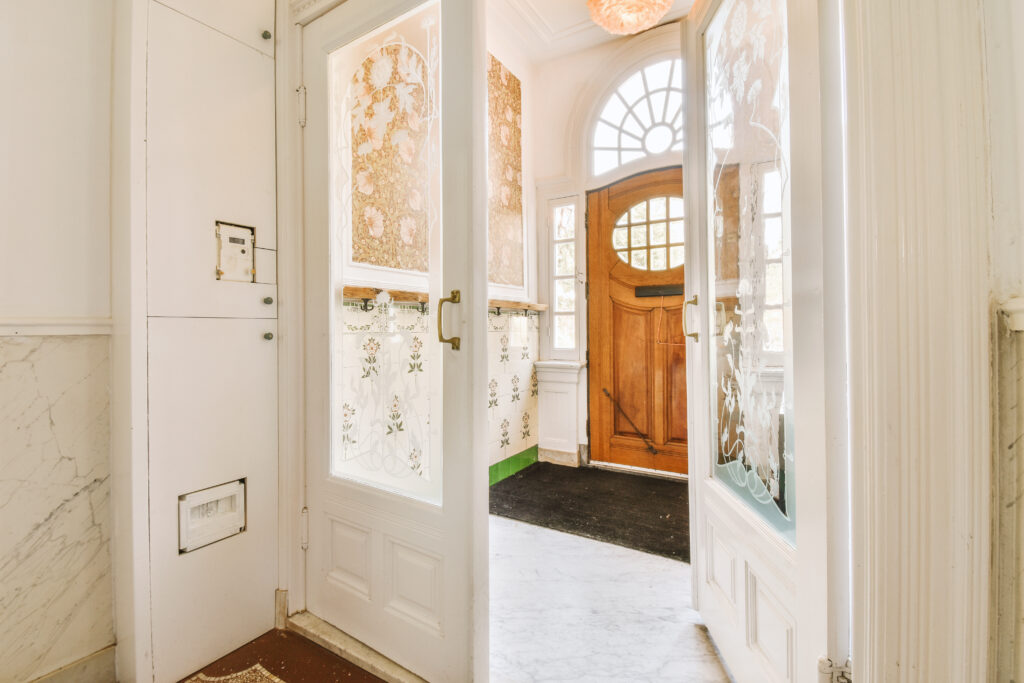 entrance door replacement services